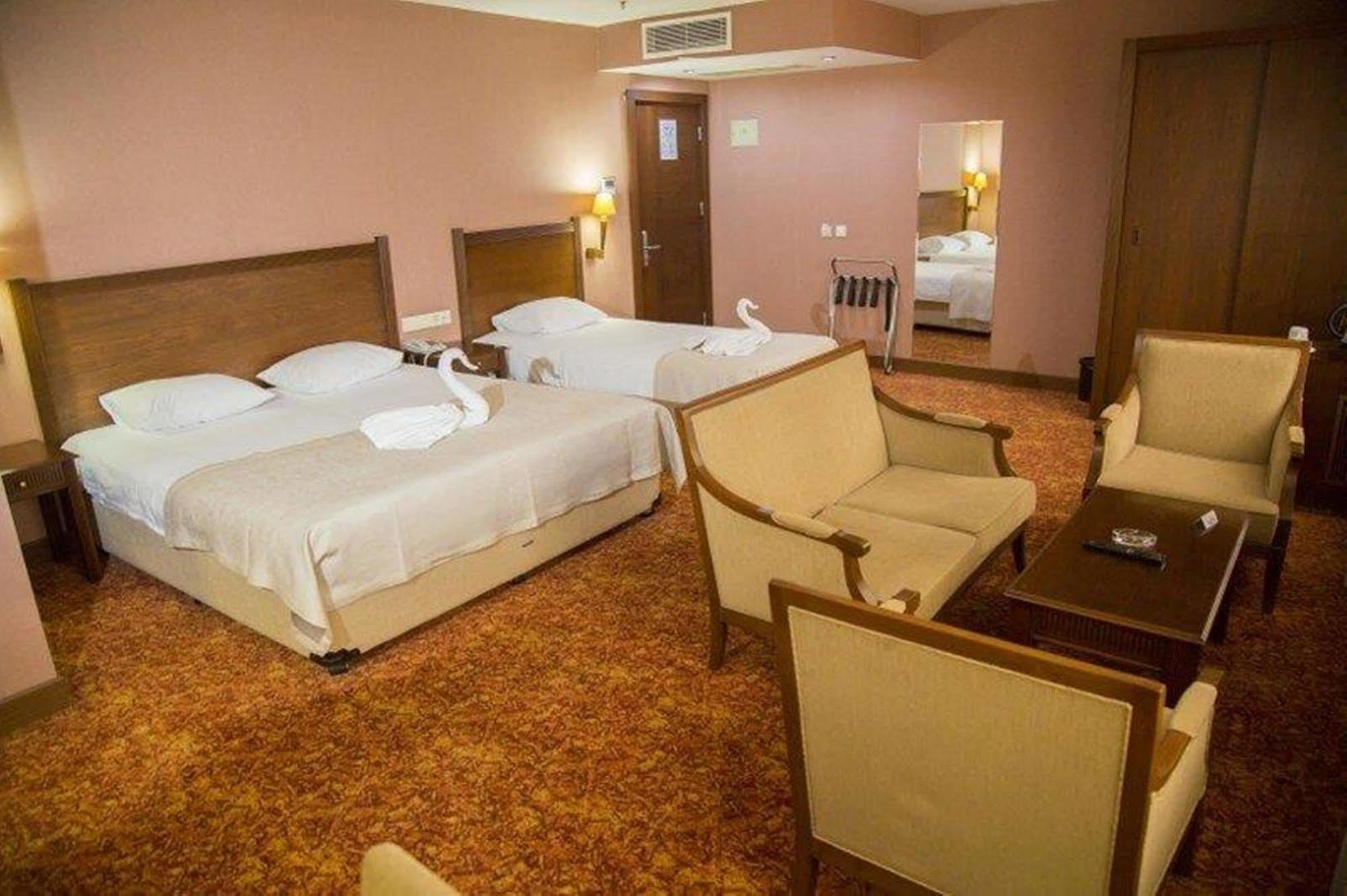 Kelesler Park Hotel Karadeniz Eregli Екстер'єр фото